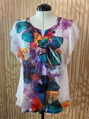 ONE WORLD White Top with Multicolor Butterfly & Floral Print